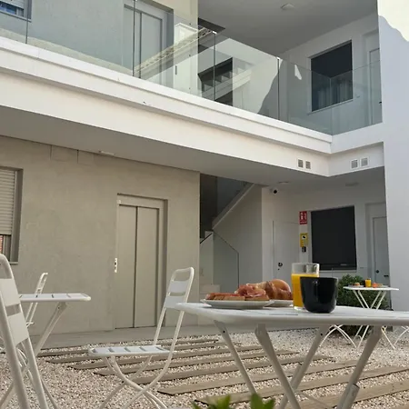 Medina Homes Puente Romano-2