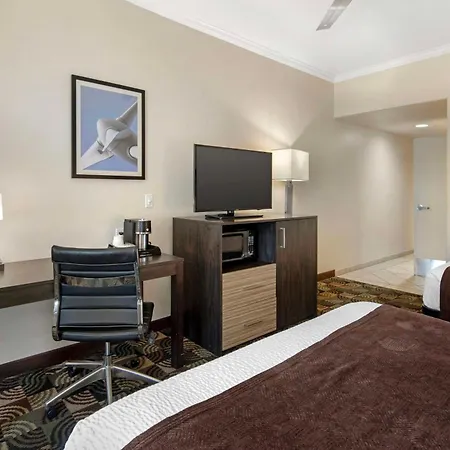 Best Western Plus Country Park Hotel-3