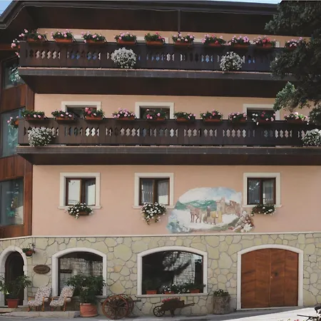 Hotel Lo Scoiattolo-2