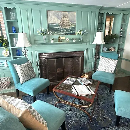 Harborview Inn-2