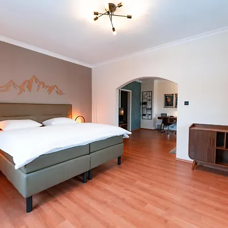 Hotel Bayerischer Hof-3