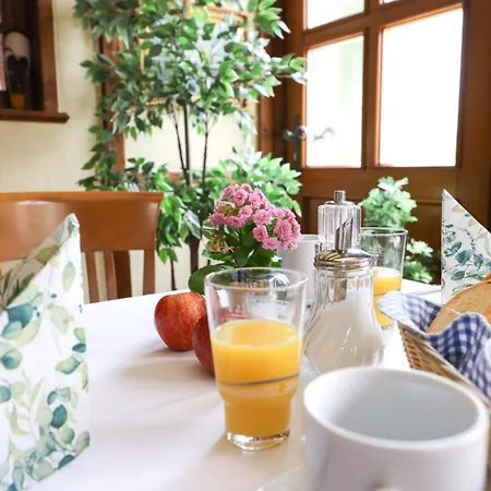 Hotel Kellhof - Bed & Breakfast-2