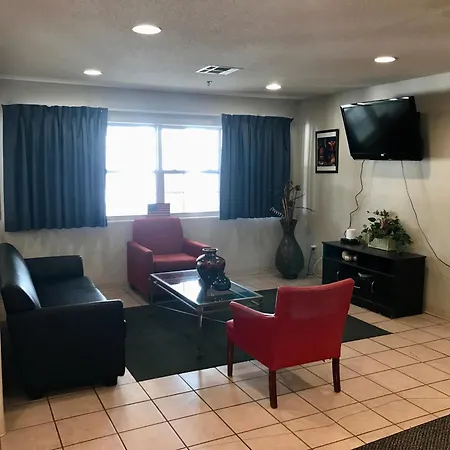 Chadron Inn & Suites-3