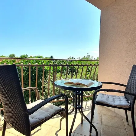 Apartments Villa Tre Marie-2