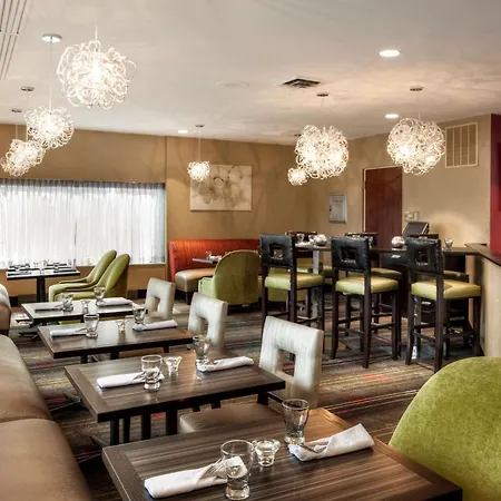 Inn At Fox Chase-3