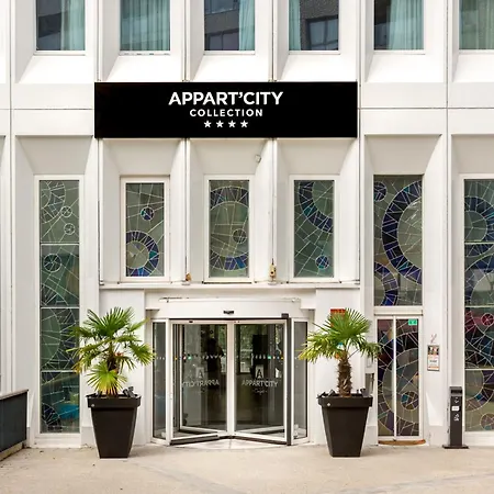 Appart'City Paris Vélizy-2