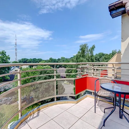 Apartamenty Zdrojowa-2