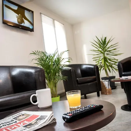 Deltour Hôtel Mende Eco-3