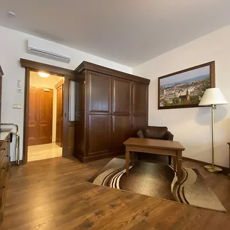 Parkhotel Brno-3