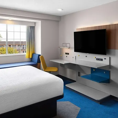 Microtel Inn & Suites By Wyndham Rapid City-2