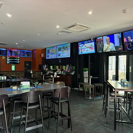 Frontier Hotel Darwin-3