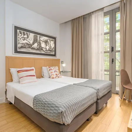 Chic Hotel-2