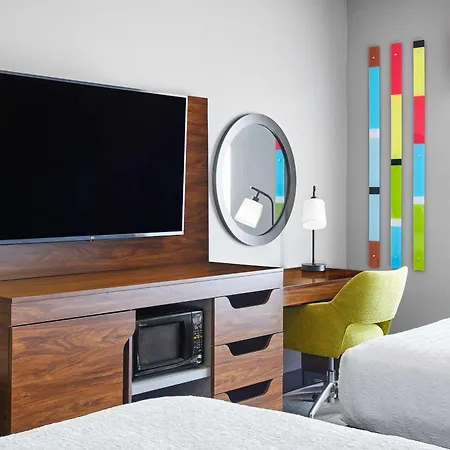Hampton Inn & Suites Ridgecrest-2