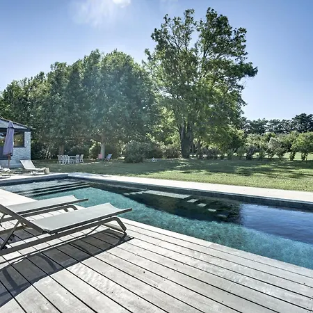 Mas des Comtes de Provence-3