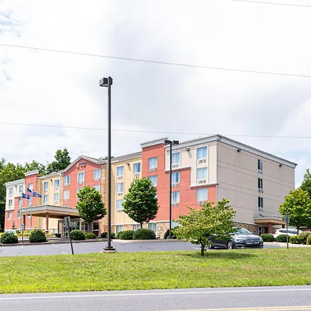 Comfort Suites Near Gettysburg Battlefield Visitor Center-2
