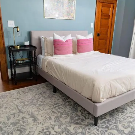 The Winona House - Boutique Hotel Near Downtown-2