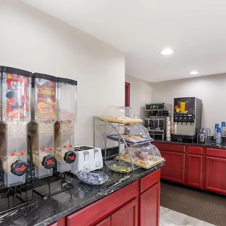Econo Lodge Cave City-2
