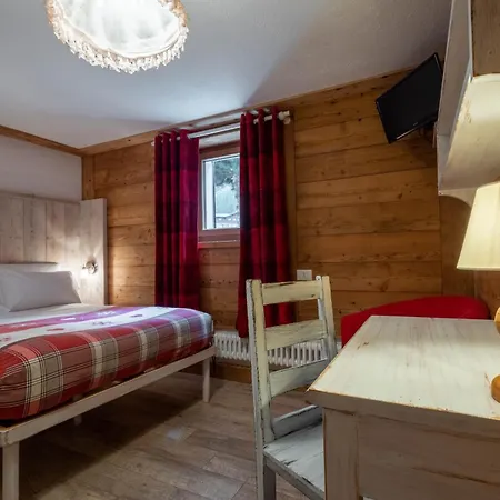 Hotel Petit Dahu - Chambres Et Restaurant-2