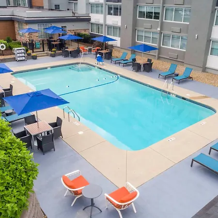 Hampton Inn Manchester Downtown-2