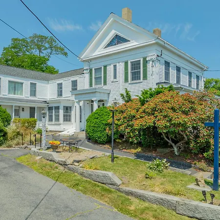 Yankee Clipper Inn-2
