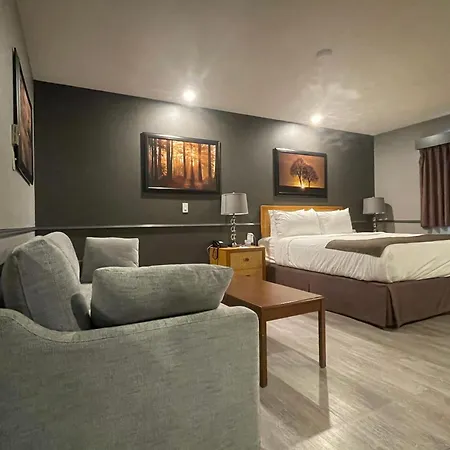 Travelodge By Wyndham Brandon-2