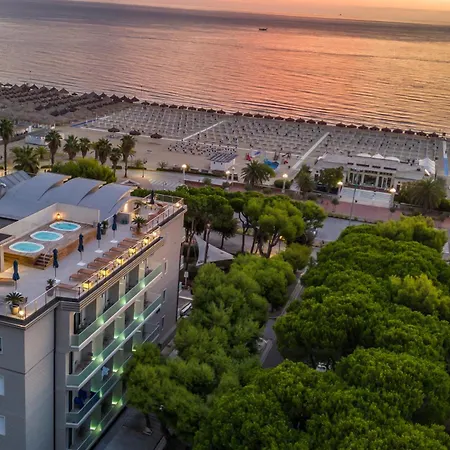 Hotel Cristallo-2