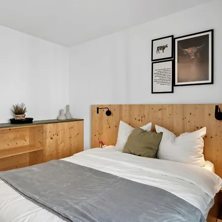 Arbio Freiburg 2 bedroom Apart L-2