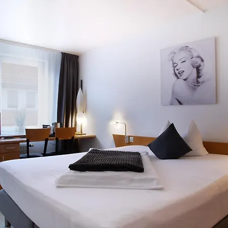 Hogh Hotel Heilbronn-2