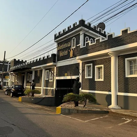 Medieval Hotel-2