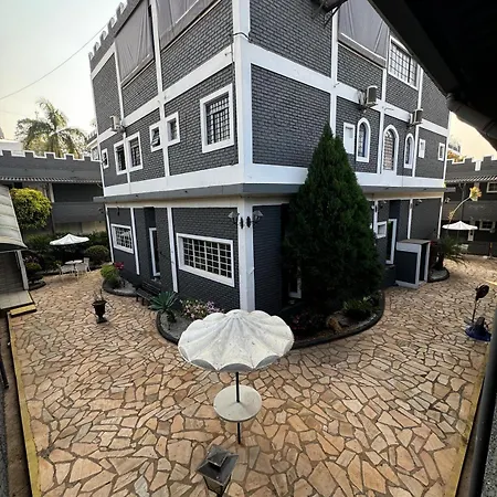 Medieval Hotel-3