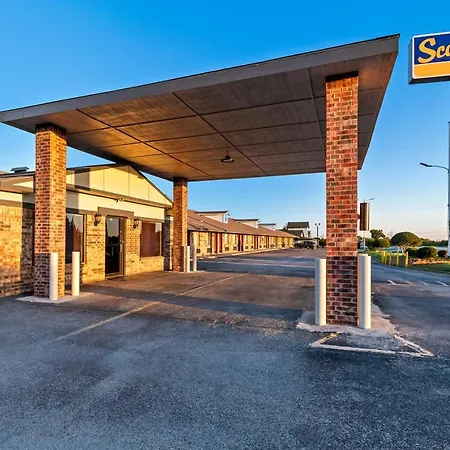 Scottish Inns - Decatur-2