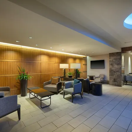 Hilton Indianapolis Hotel & Suites-2
