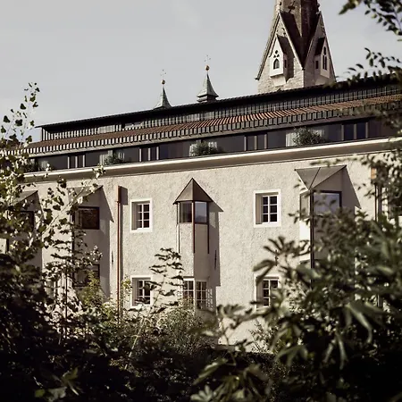 Adler Historic Guesthouse-2