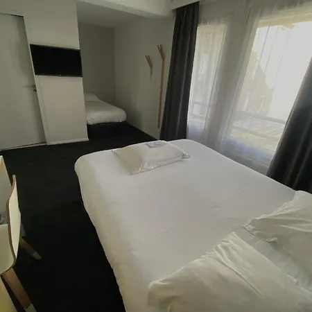 Kyriad Hotel Brest-3