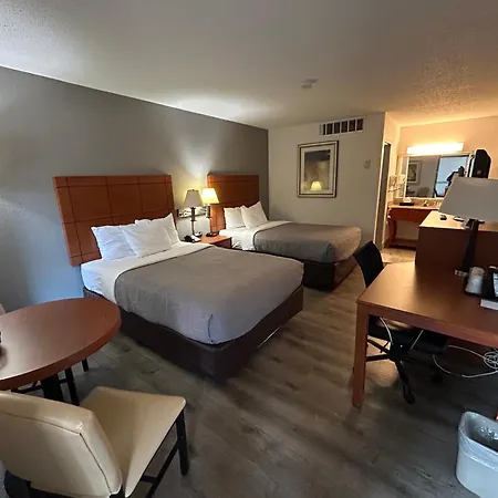 Quality Inn University Lansing-2