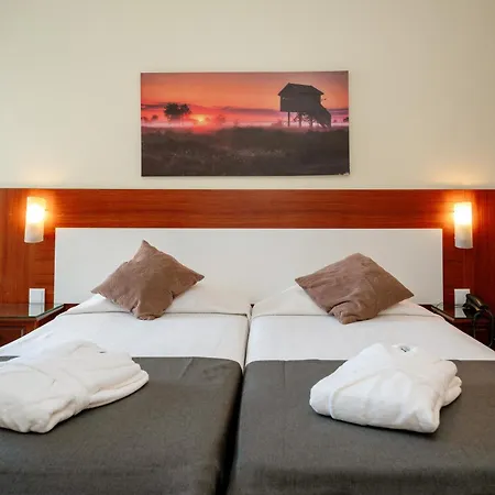 Hotel Avenida Praia-3