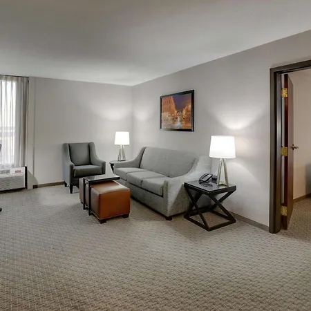 Drury Inn & Suites Cape Girardeau-3
