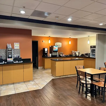 Sleep Inn & Suites Madison - Monona-2