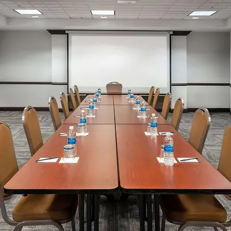 Hyatt Place Mystic-3