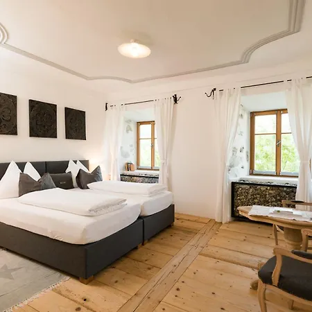 Hotel&Gourmetwirtshaus Kirchenwirt seit 1326-3