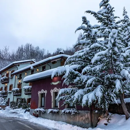 Chalet Bragard-Boutique Chalet & Spa-3