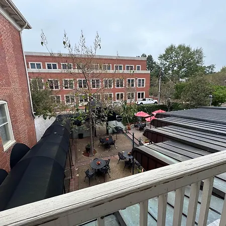 The Guest House Historic Mansion-2
