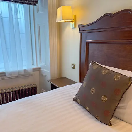 Aberdeen Douglas Hotel-2