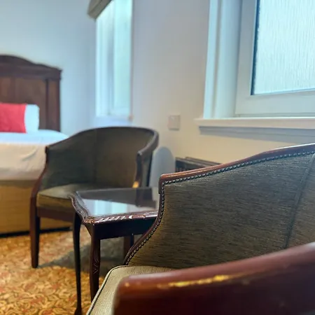 Aberdeen Douglas Hotel-3