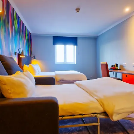 Village Hotel Hull-3