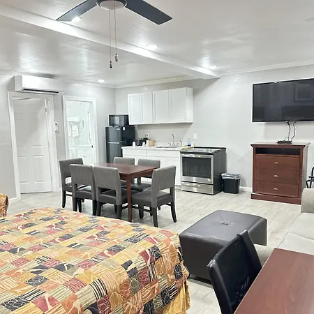 Sunshine Inn & Suites Venice, Florida-3