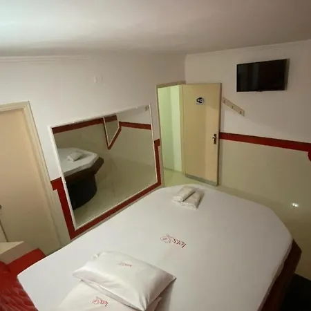 Lets Hotel-2