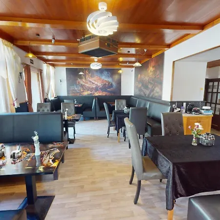 Goldener Engel /Pension-2