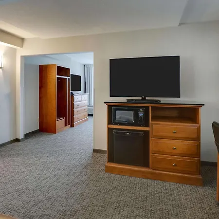 Drury Inn & Suites Springfield-3