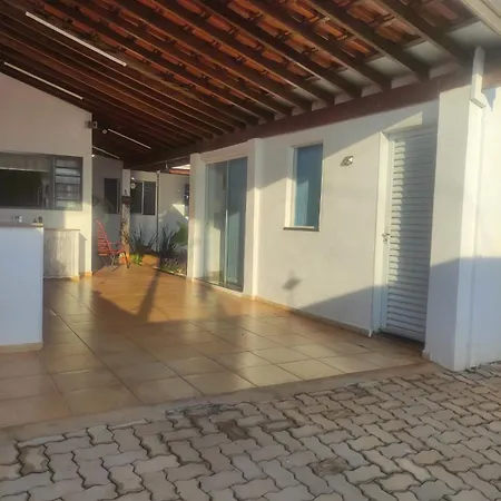 Lindo quarto c/ banheiro privativo-2